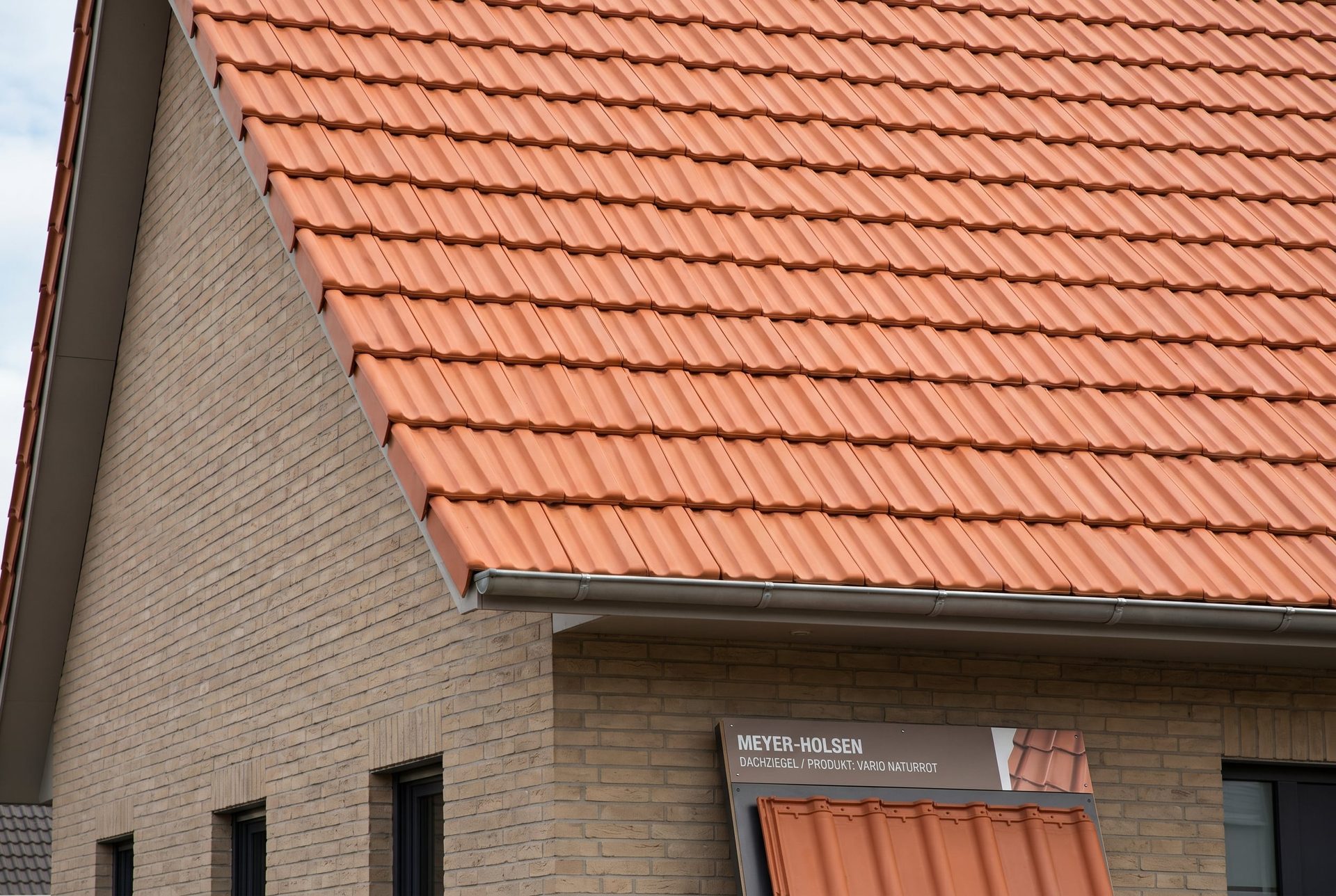 Meyer Holsen, ceramiczne dachówki premium